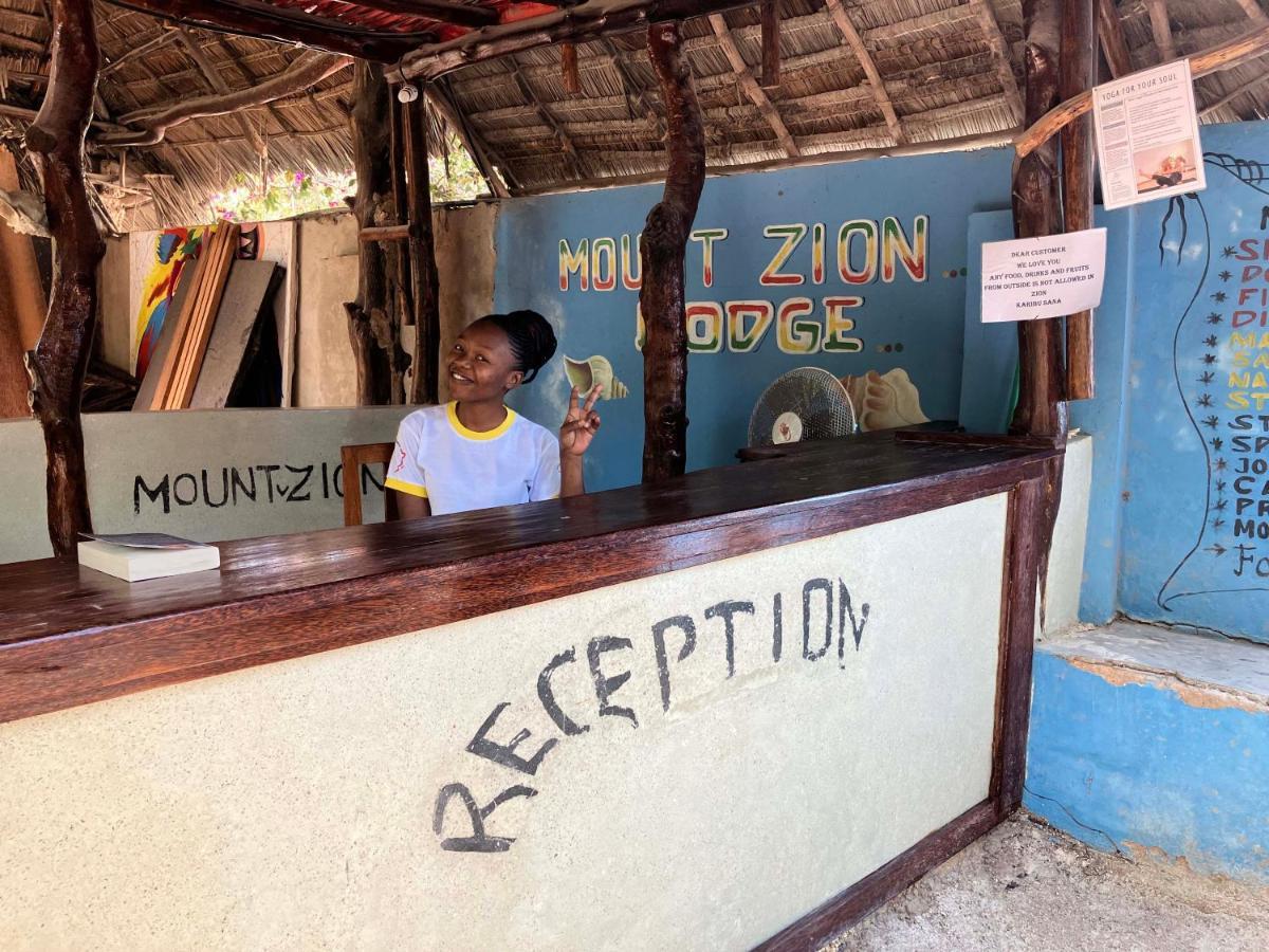Mount Zion Lodge Michamvi Exteriér fotografie